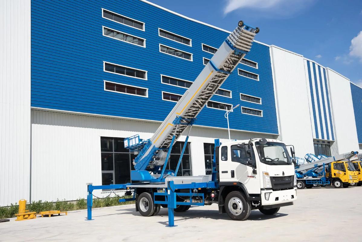 宁波北仑小型云梯车上料车租赁多少钱